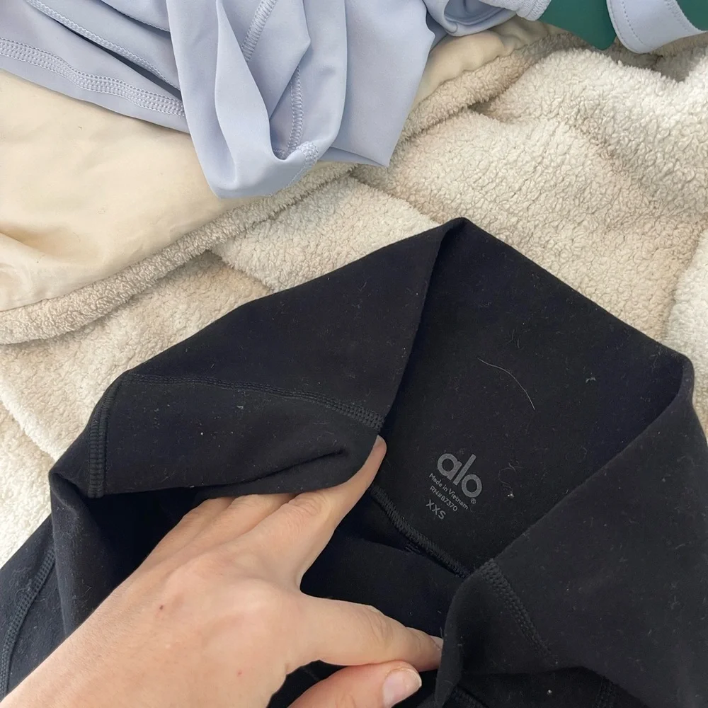 ALO Black and Gray High-Waisted Leggings